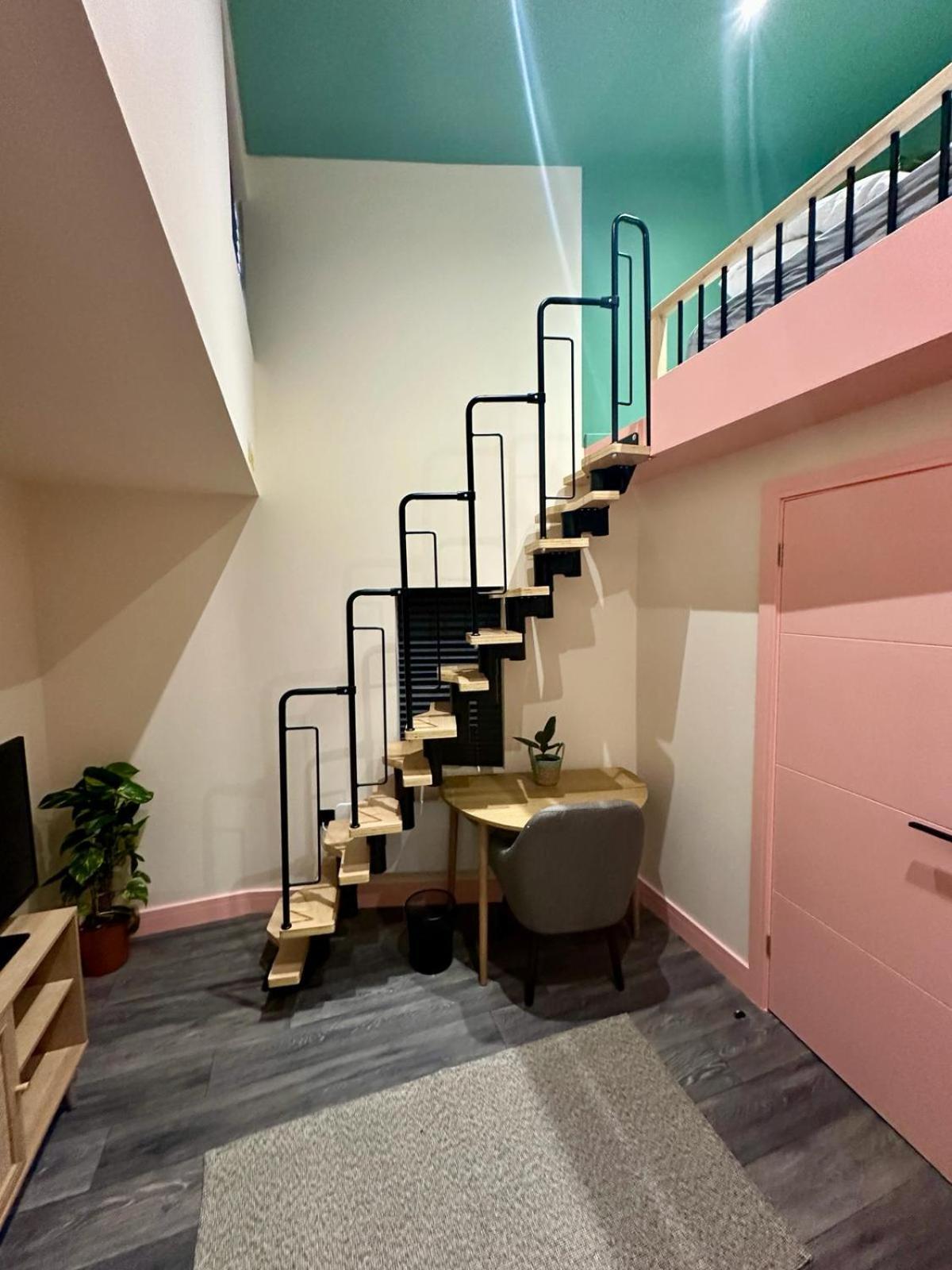 Cozy En-Suite Loft In Trendy Local Лондон Экстерьер фото